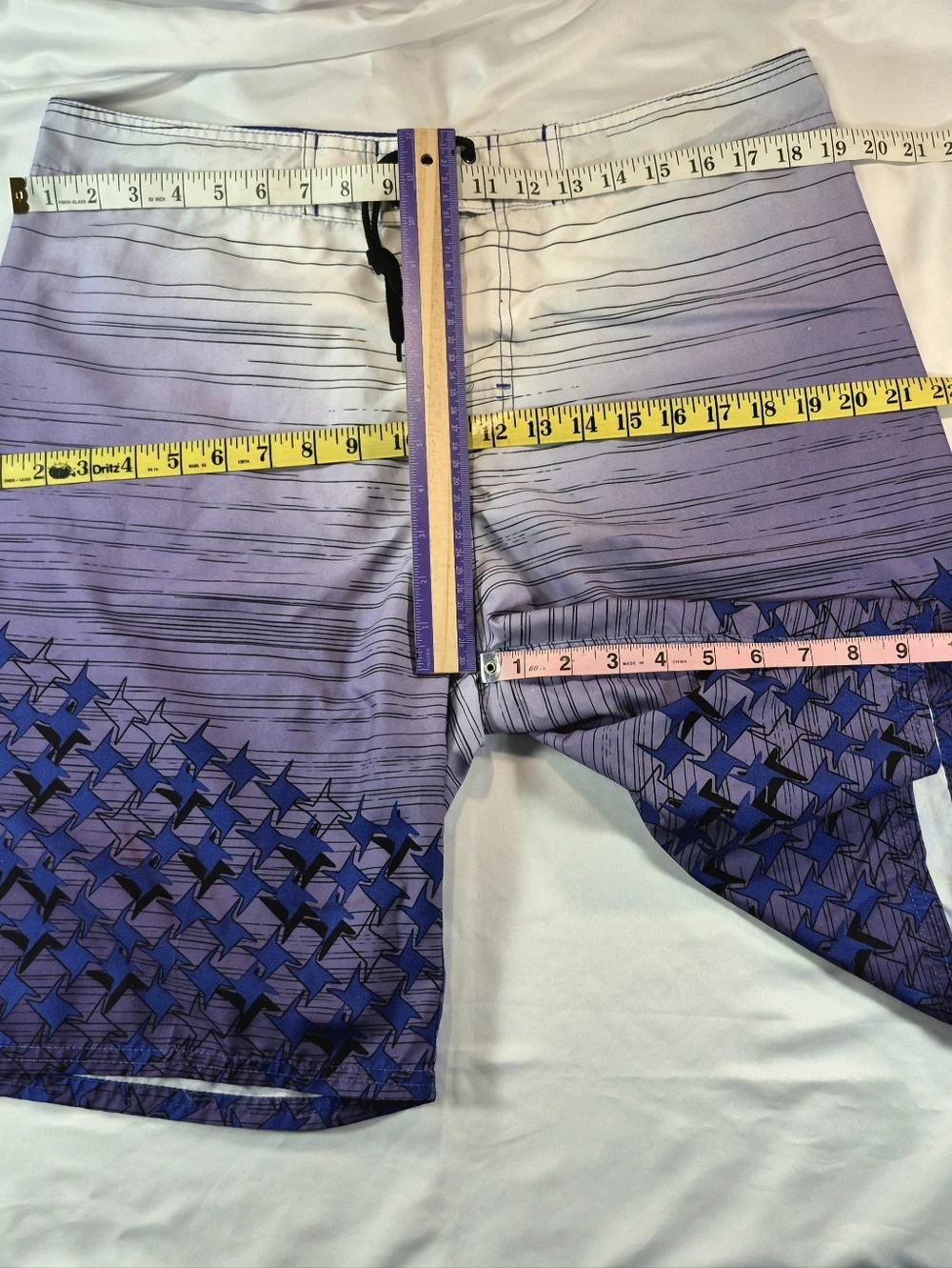 NWOT Banana Republic BR Sport Purple Ombré Geometric Swim Trunks - Large